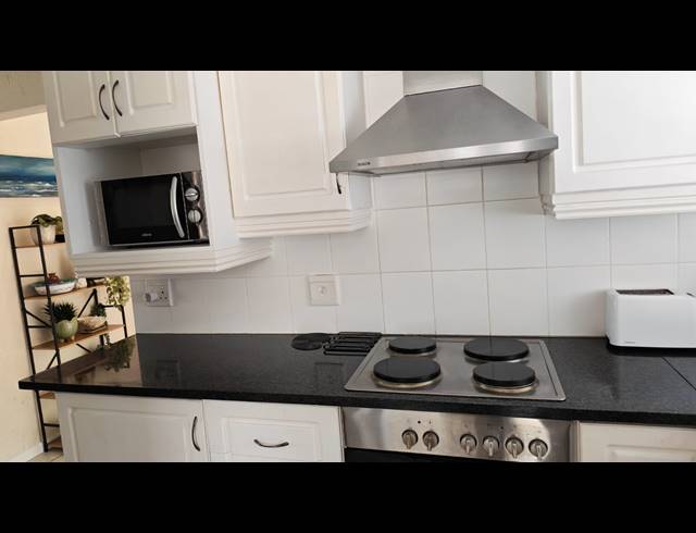 3 BEDROOM TOWNHOUSE SOLD IN RAMSGATE